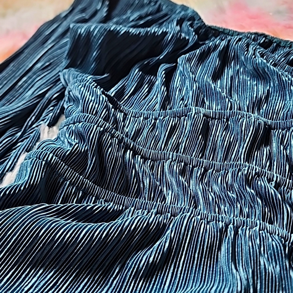 Express Teal Scoop Neck Blouse XL - Picture 4 of 5